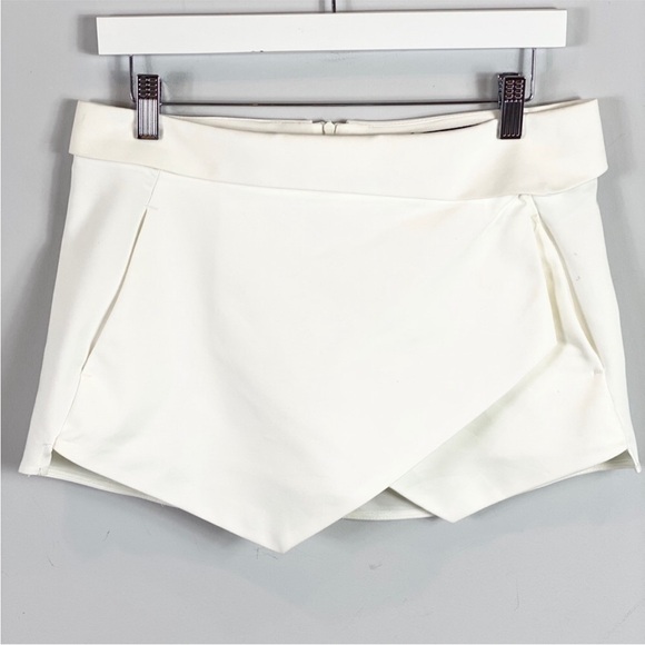 Zara White Envelope Skort Skirt - Picture 3 of 8